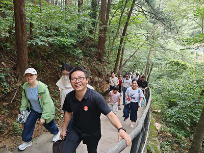 2025年度教職工療休養(yǎng)活動圓滿落幕，健康咨詢服務(wù)廣獲好評